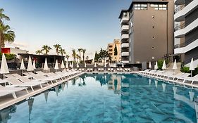 Kaila Krizantem Hotel